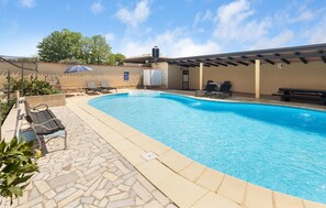 Pool - Cozy apartment in Zbandaj (Zbandaj)