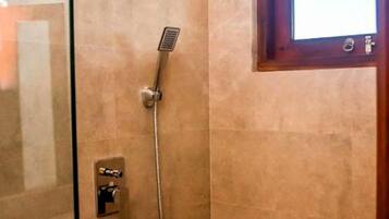 Free toiletries, towels, soap, shampoo