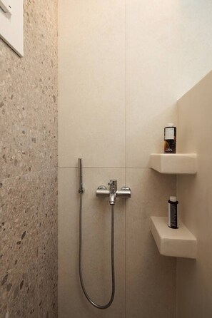 Hair dryer, towels