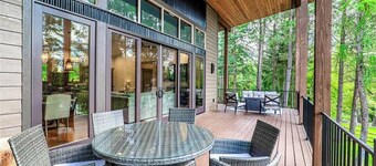 Mountain Modern | 2 King Bed | Fire Pit | Sleeps 8