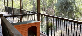 Rivendell House: Spacious retreat, pet friendly