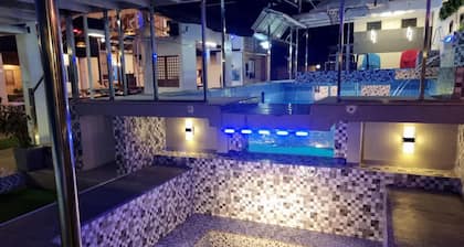 EDVIL BEACH RESORT AND JACUZZI POOL SPA