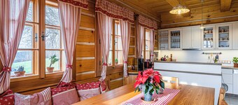 Charming 4-bedroom country house in lovely UNESCO Czech Paradise area with WiFi