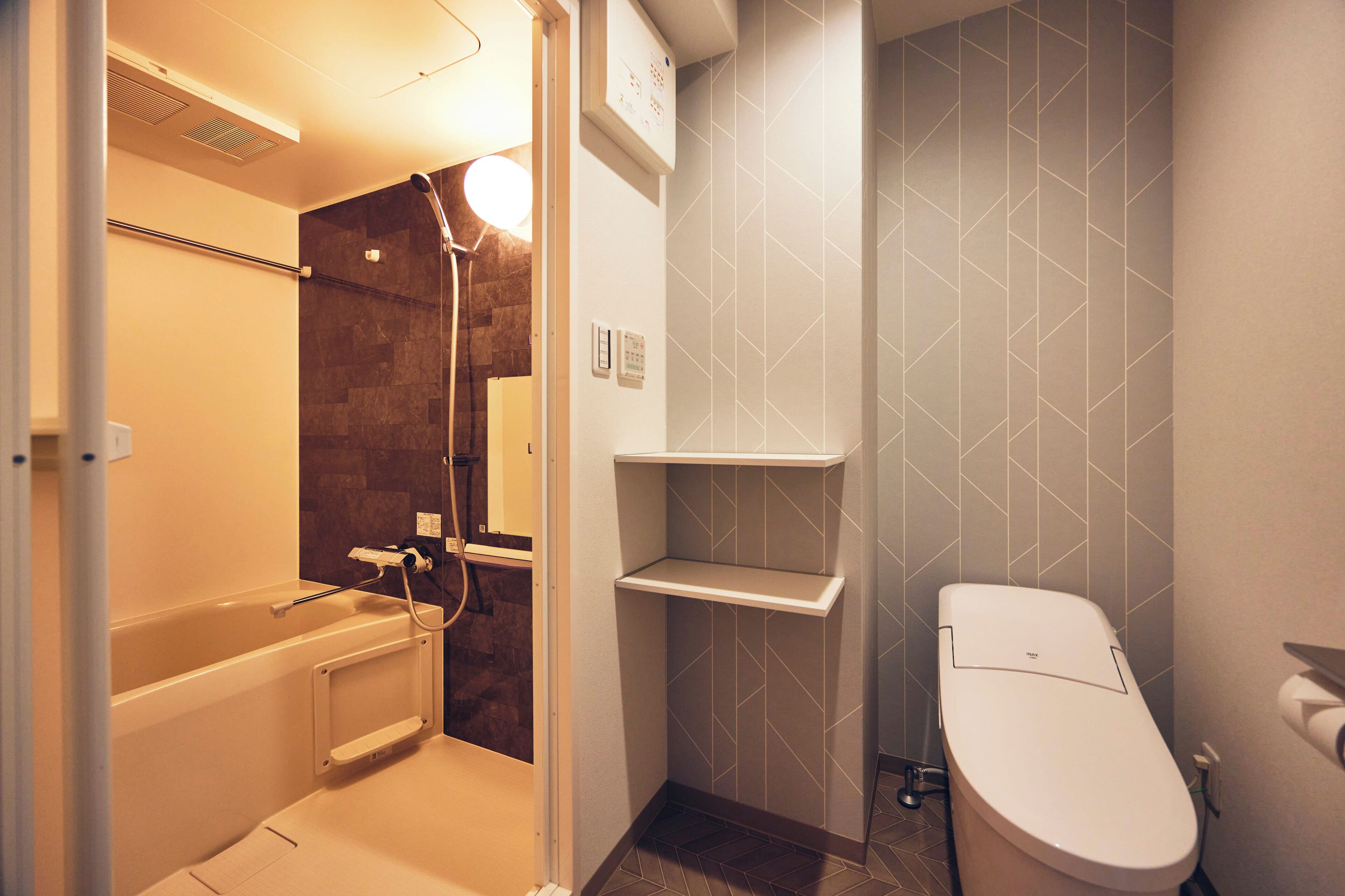 City Apartment, 2 Double Beds, Balcony | Bathroom | Slippers