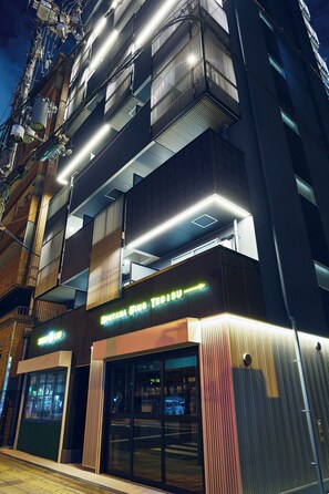 Exterior - MONTANA WING YEBISU (Osaka)