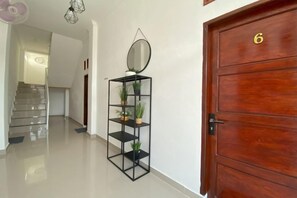 Unclassified image, 4 of 7, button - Guesthouse Pondok Amak (Padang)