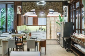 Unclassified image, 3 of 59, button - Luxurious Living by the River Hannah Villa (Chiang Mai)