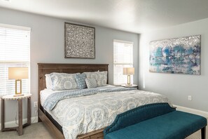 3 Schlafzimmer, Schreibtisch, kostenloses WLAN, Bettwäsche