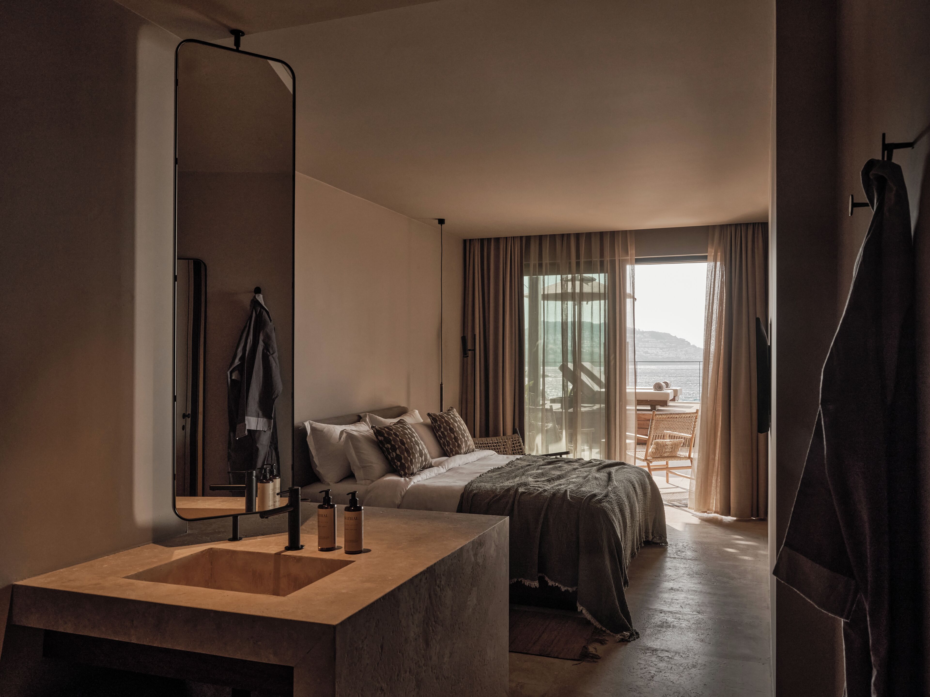 Literie de qualité supérieure, minibar, coffres-forts dans les chambres