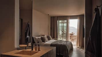 Classic Room with Shared Pool