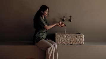 Sauna, Dampfbad, Massageanwendungen