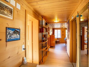 Interior - Berna 2. Stock by Interhome (Lenk)