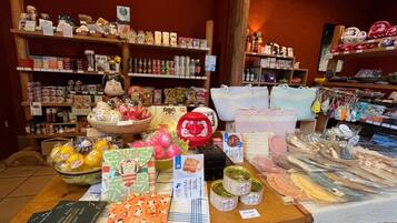 Gift shop