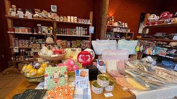Gift shop