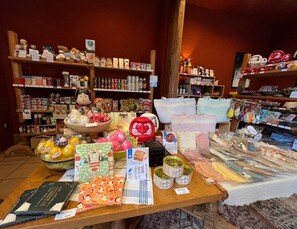 Gift shop