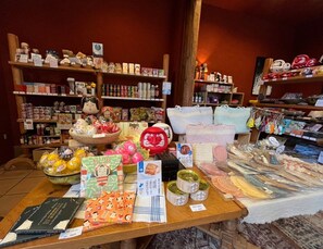 Gift shop