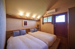 1 bedroom, desk, free WiFi, bed sheets