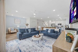 Smart TV, fireplace, books, stereo - Luxury 5BR Escape | Pool & Hot Tub | Sleeps 16 (Surfside Beach)