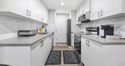 Pristine 2 bedroom basement
