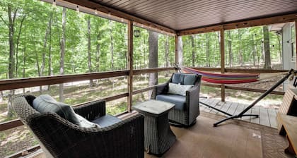 Dog-Friendly w Hot Tub, Fire Pit & River Access