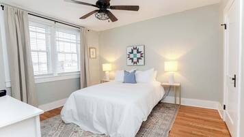 2 bedrooms, desk, iron/ironing board, travel crib