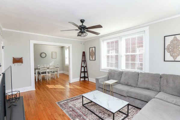 Télévision, espaces bureaux