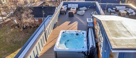 室外 SPA 浴池