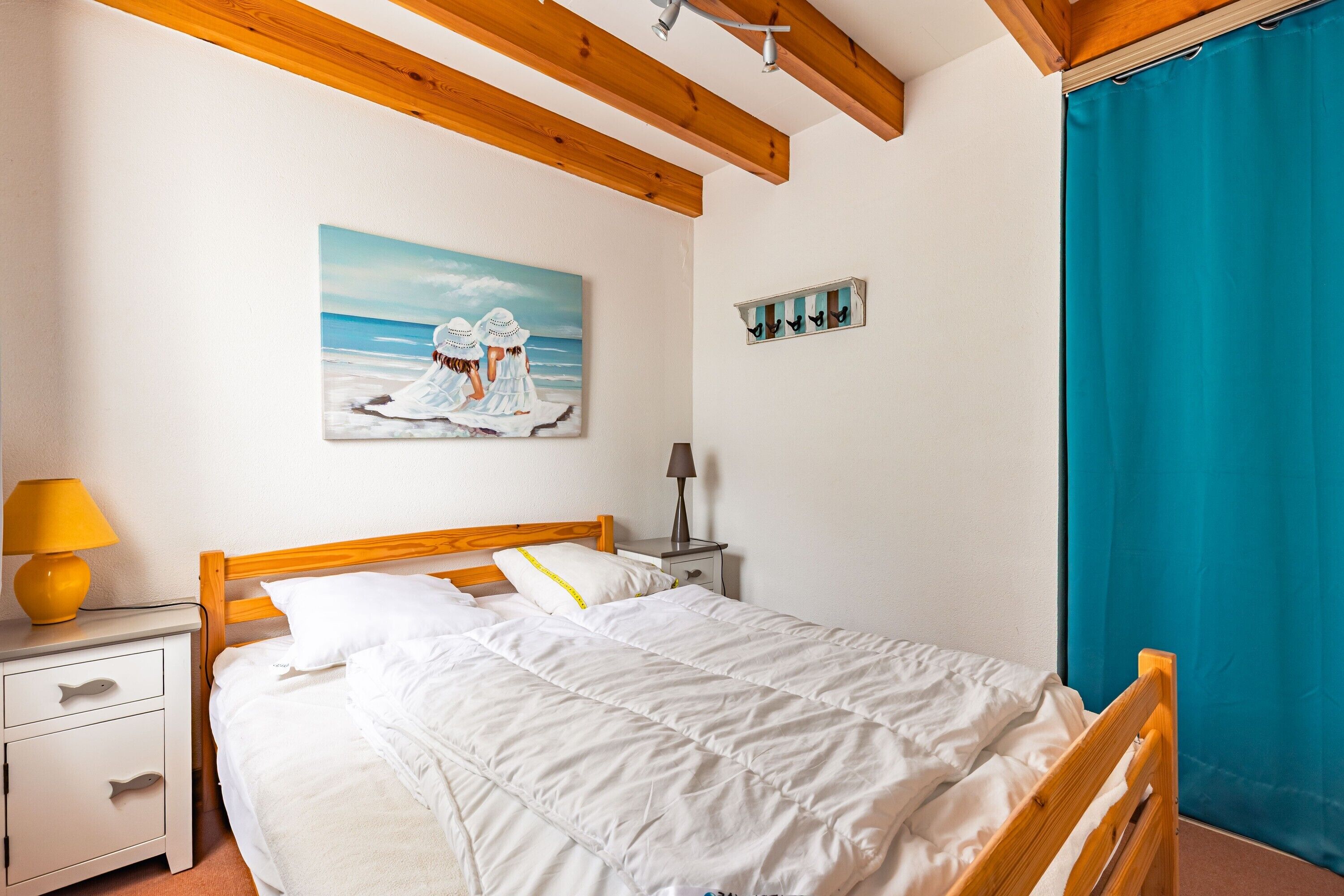 3 bedrooms, iron/ironing board