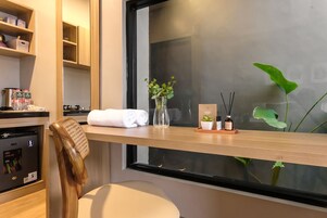 Basic Villa | Desk, free WiFi, bed sheets