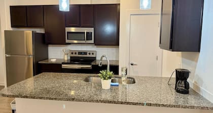Chic 1-bedroom apartment with WiFi, fitness room in charming Leander