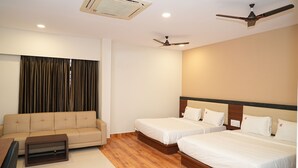 Deluxe Quadruple Room | Wi-fi percuma 