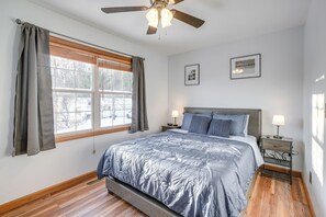 2 quartos, escrivaninha, Wi-Fi, roupa de cama