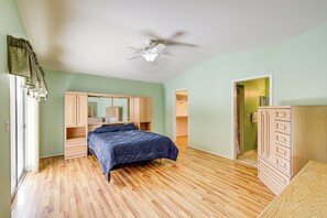 3 chambres, fer et planche Ă repasser, accĂšs Internet, draps fournis
