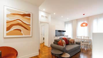 Appartamento Superior | Area soggiorno | Smart TV