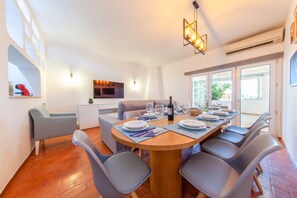 Villa | Restauranger