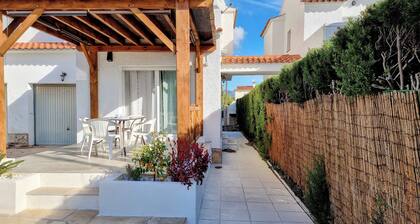 VILLA MURIELLE. Acogedora casa con piscina privada para 6 personas.