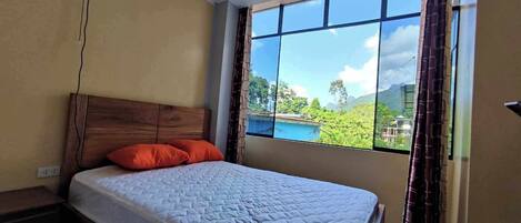 Classic Double or Twin Room | Desk, laptop workspace, free WiFi
