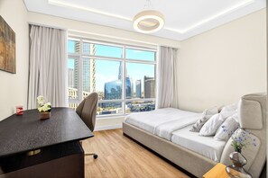 2 bedrooms, in-room safe, desk, laptop workspace