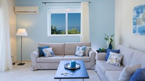 TV - Villa Eione-Thaleia - Lefkada Vacation (LEFKADA)