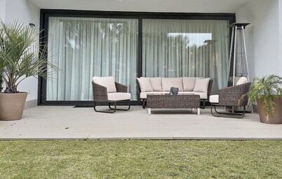 Experience luxury in this stunning three-bedroom modern townhouse frontline to the San Roque Golf