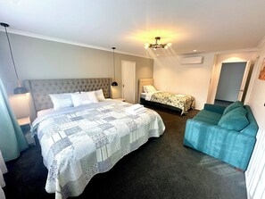 1 bedroom, desk, iron/ironing board, free WiFi