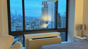 1 chambre, bureau, fer et planche à repasser, Wi-Fi gratuit