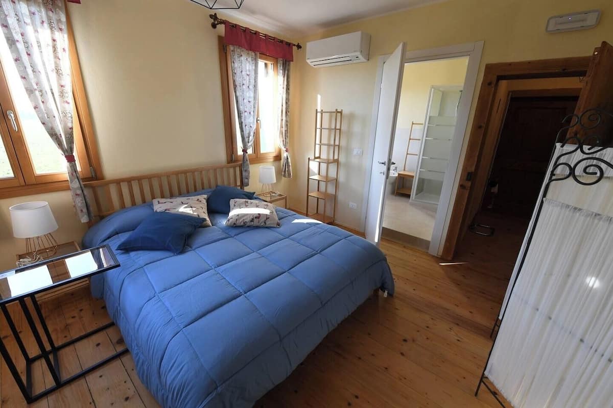 Kamer, 1 twee- of 2 eenpersoonsbedden, uitzicht op tuin | 1 slaapkamer