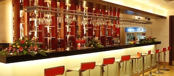 Majestic Mong Cai Hotel