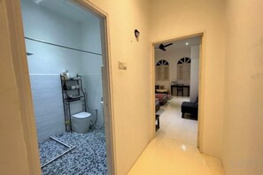 Unclassified image, 4 of 77, button - Georgetown Kyash House 23 (Northeast Penang Island)