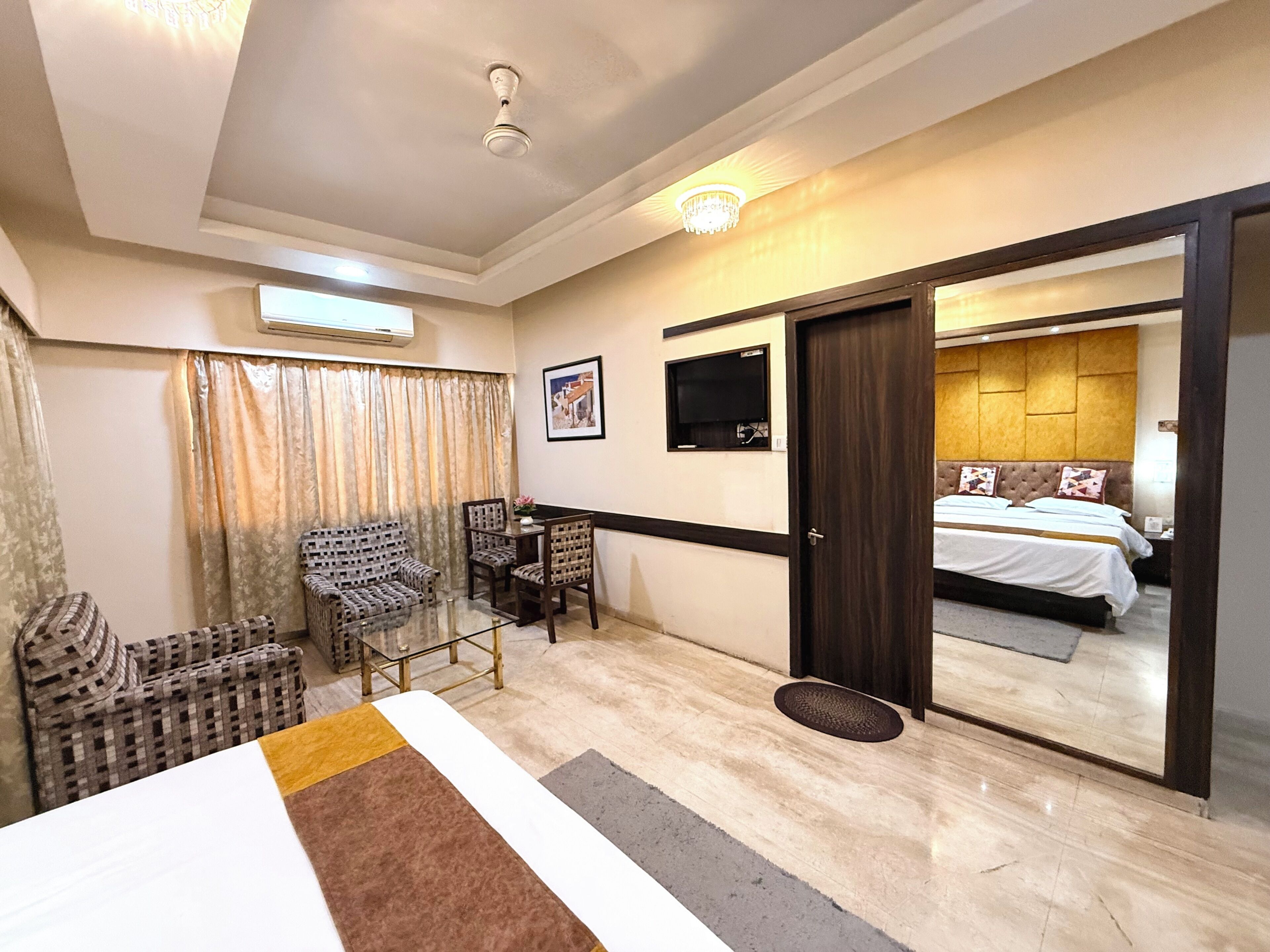Executive Room | Blackout drapes, soundproofing, free WiFi, bed sheets