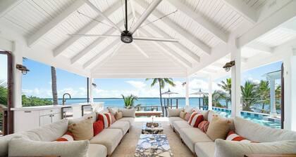 King’s Crown – Luxury Waterfront Estate on Harbour Island, Bahamas