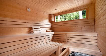 Holiday Home 'Kraichgauer Haus' with Private Terrace, Private Garden and Wi-Fi