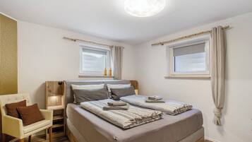 1 dormitori, wifi gratuïta i roba de llit