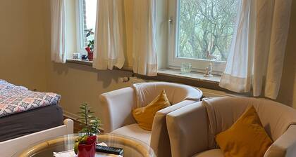 Studio 'Hof Woogebreeg -1-raum' mit privater Terrasse, Gemeinschaftsgarten und Wi-Fi
